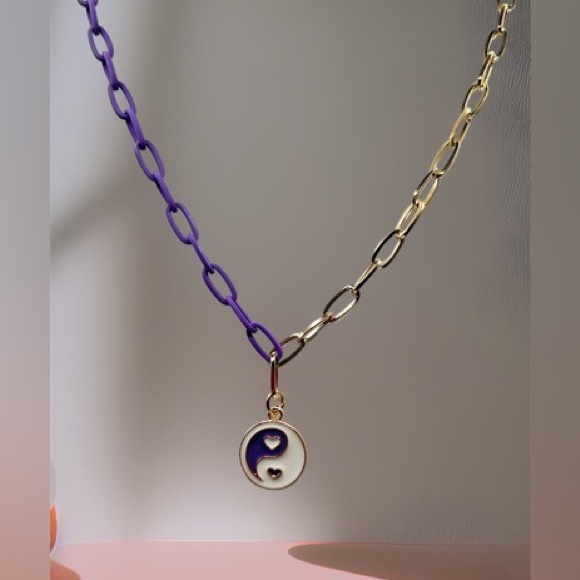 Yin Yang Heart Necklace - Picture 1 of 3